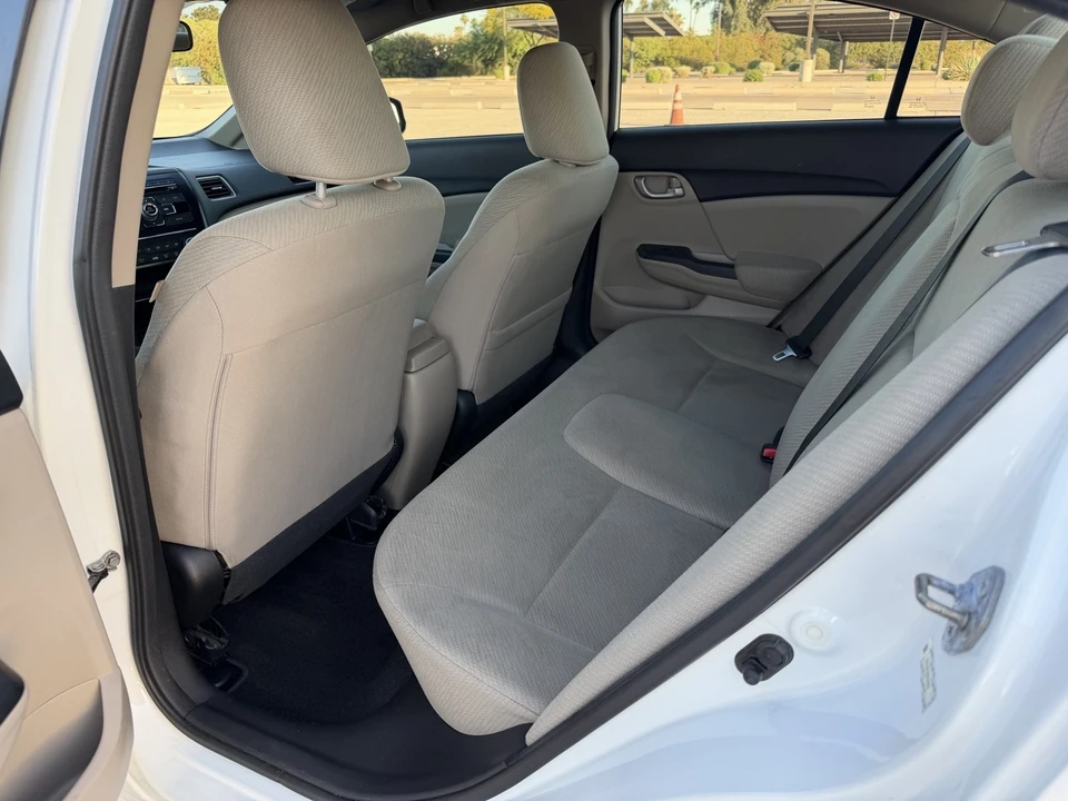 2013 Honda Civic 9th Gen - Image 21 of 28