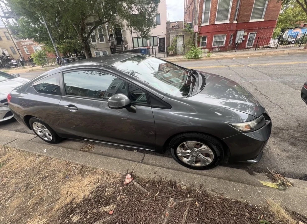2013 Honda Civic 9th Gen - Image 3 of 5