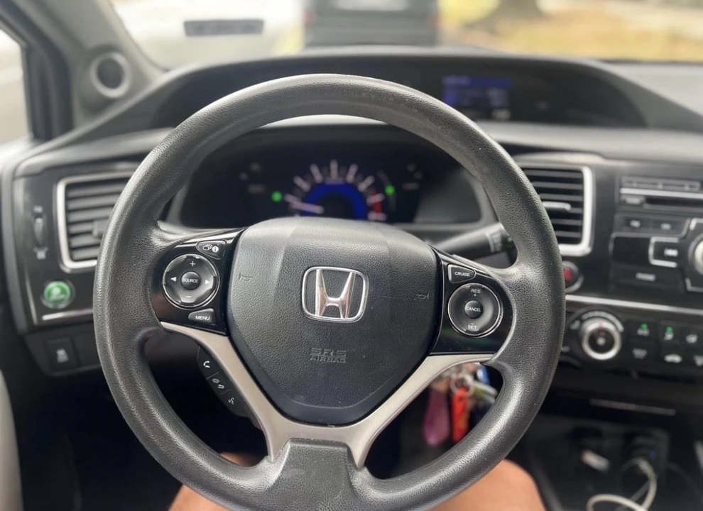 2013 Honda Civic 9th Gen - Image 5 of 5