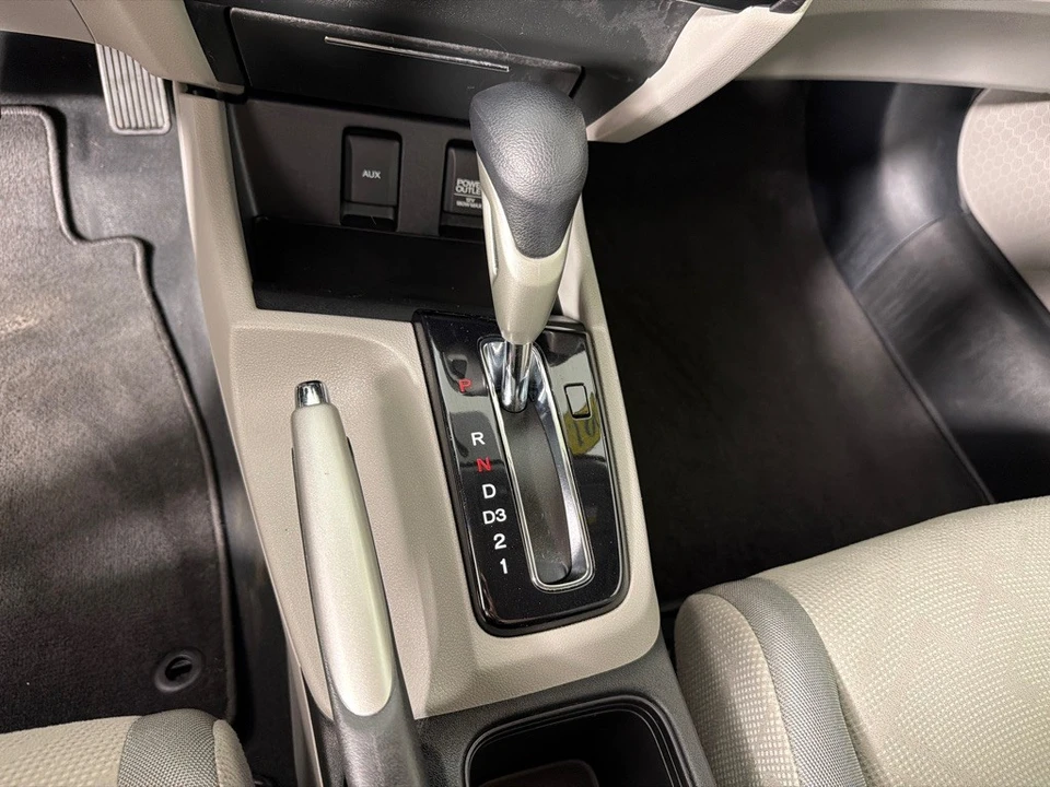 2013 Honda Civic 9th Gen - Image 18 of 21
