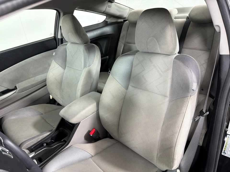 2013 Honda Civic 9th Gen - Image 13 of 21