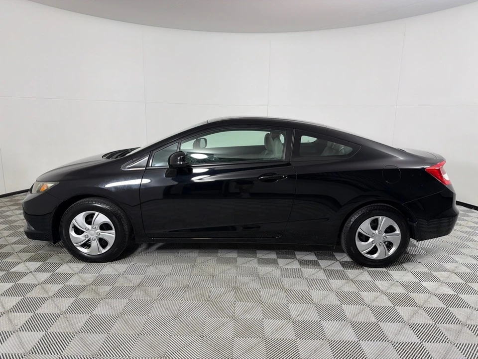 2013 Honda Civic 9th Gen - Image 8 of 21