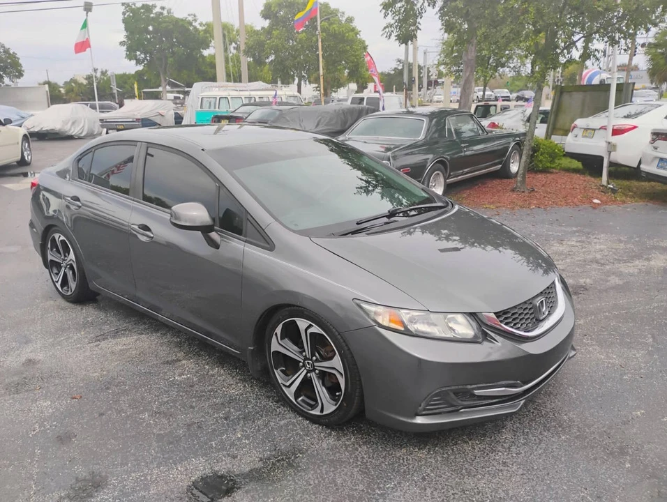 2013 Honda Civic 9th Gen - Image 5 of 26