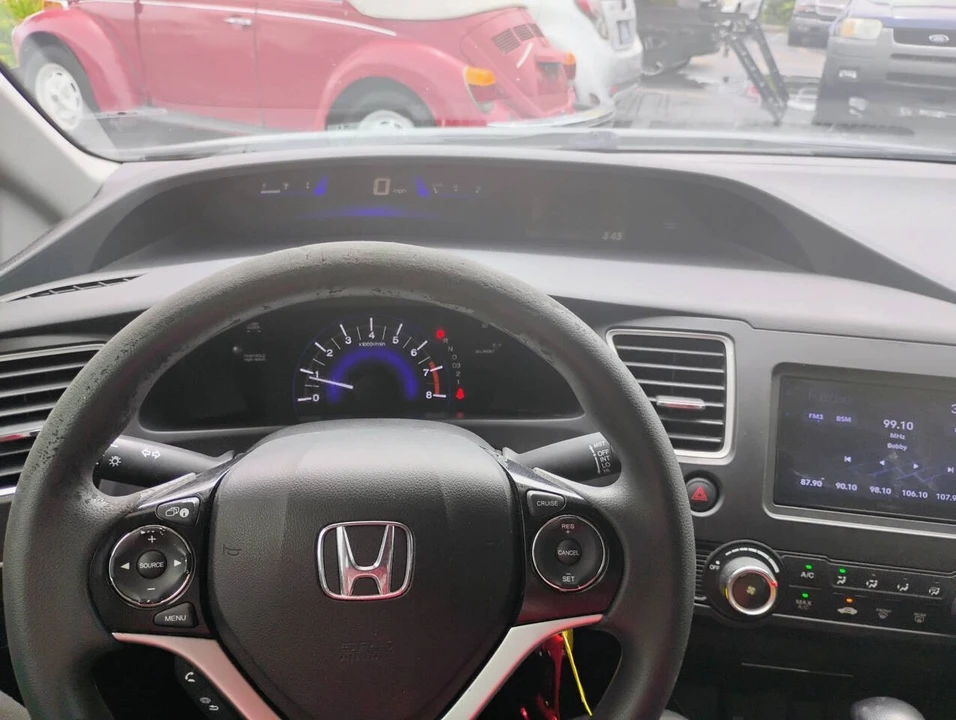 2013 Honda Civic 9th Gen - Image 14 of 26