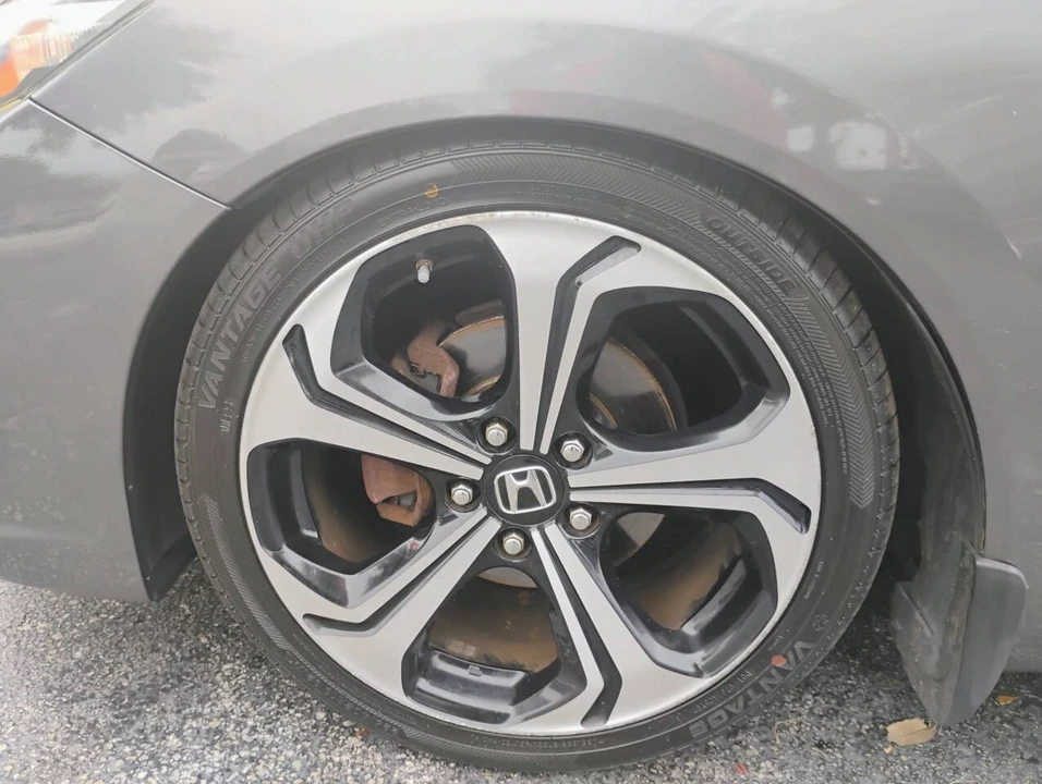 2013 Honda Civic 9th Gen - Image 8 of 26