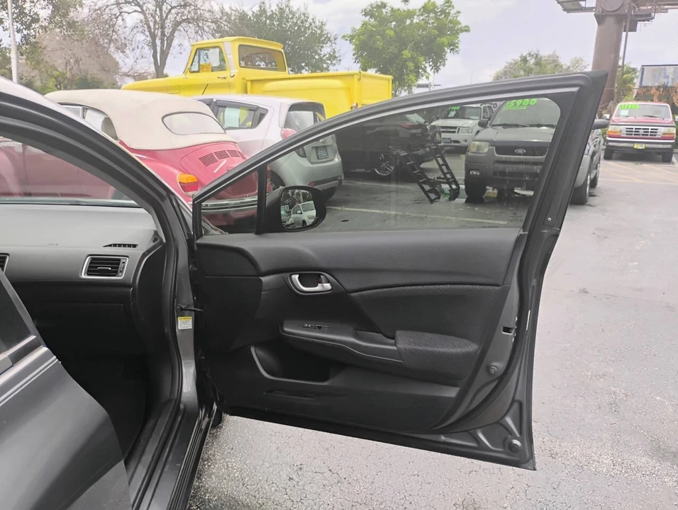 2013 Honda Civic 9th Gen - Image 20 of 26