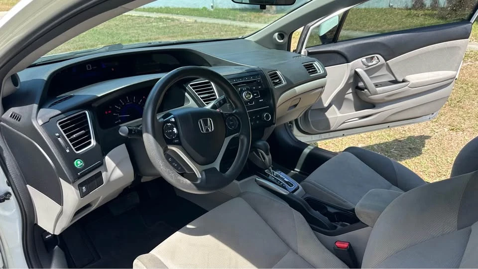 2013 Honda Civic 9th Gen - Image 11 of 20