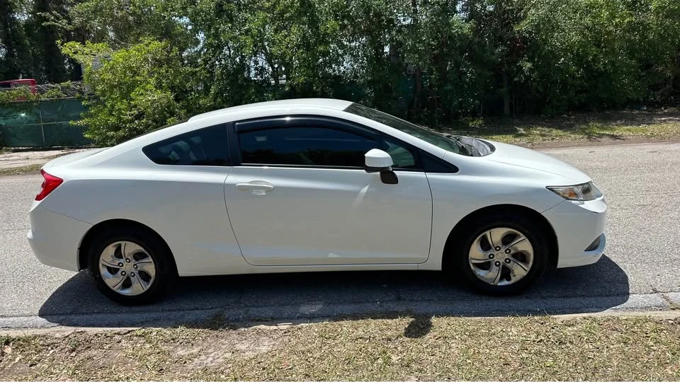 2013 Honda Civic 9th Gen - Image 4 of 20