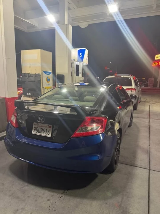 2013 Honda Civic 9th Gen - Image 2 of 4