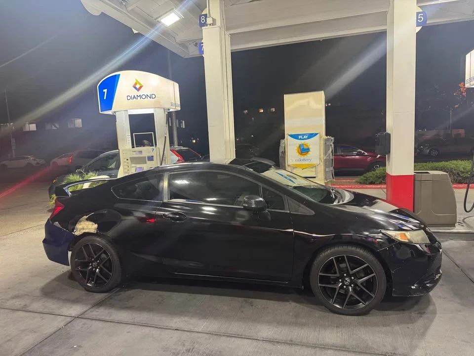 2013 Honda Civic 9th Gen - Image 3 of 4