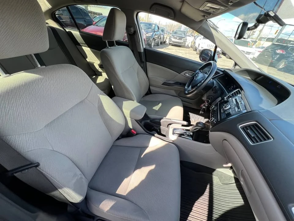 2013 Honda Civic 9th Gen - Image 15 of 20