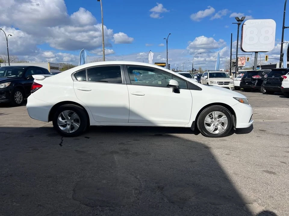 2013 Honda Civic 9th Gen - Image 19 of 20