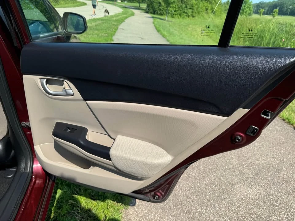 2013 Honda Civic 9th Gen - Image 16 of 19