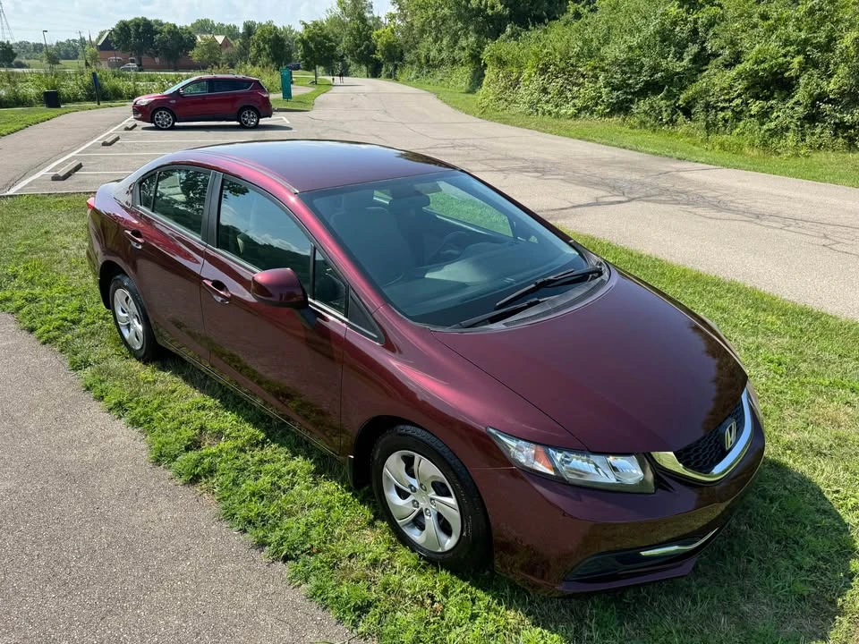 2013 Honda Civic 9th Gen - Image 10 of 19