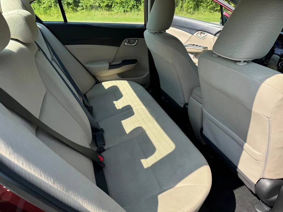 2013 Honda Civic 9th Gen - Image 17 of 19