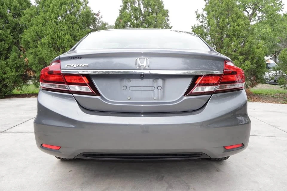 2013 Honda Civic 9th Gen - Image 4 of 15