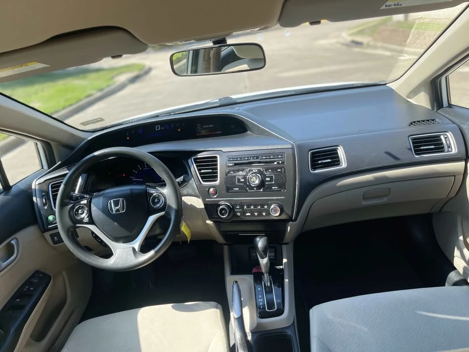 2013 Honda Civic 9th Gen - Image 7 of 16