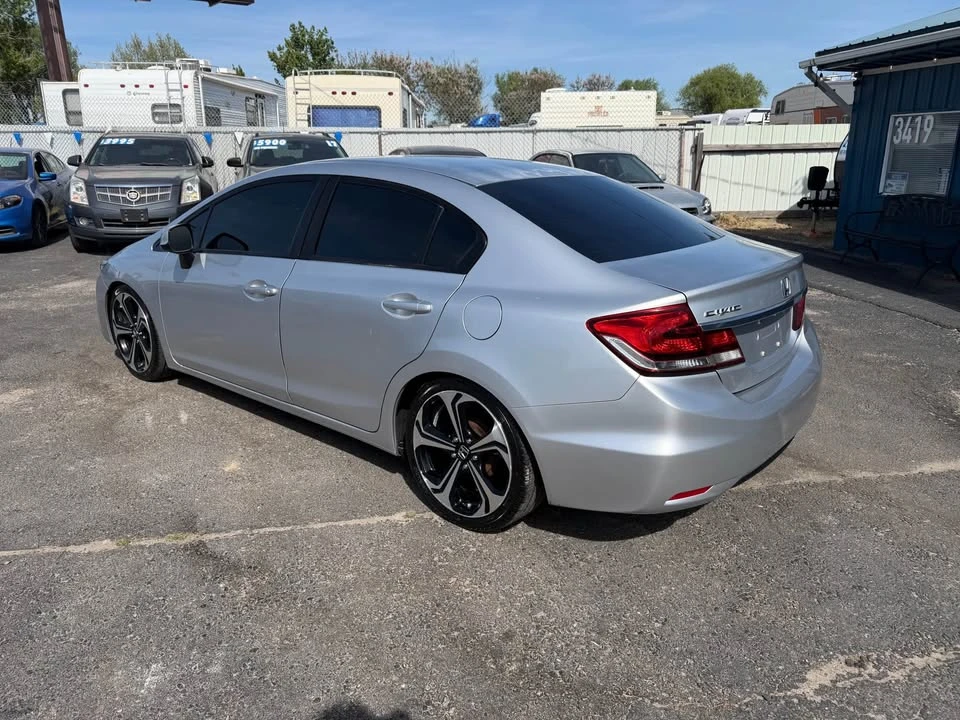 2013 Honda Civic 9th Gen - Image 2 of 10