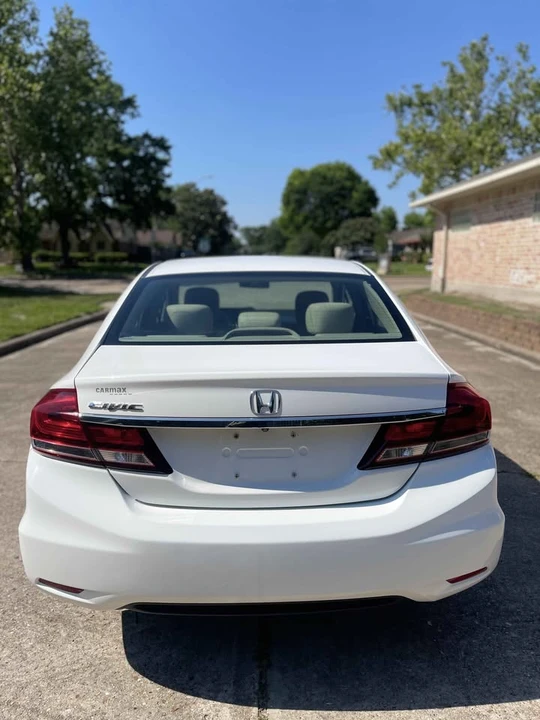 2013 Honda Civic 9th Gen - Image 6 of 16