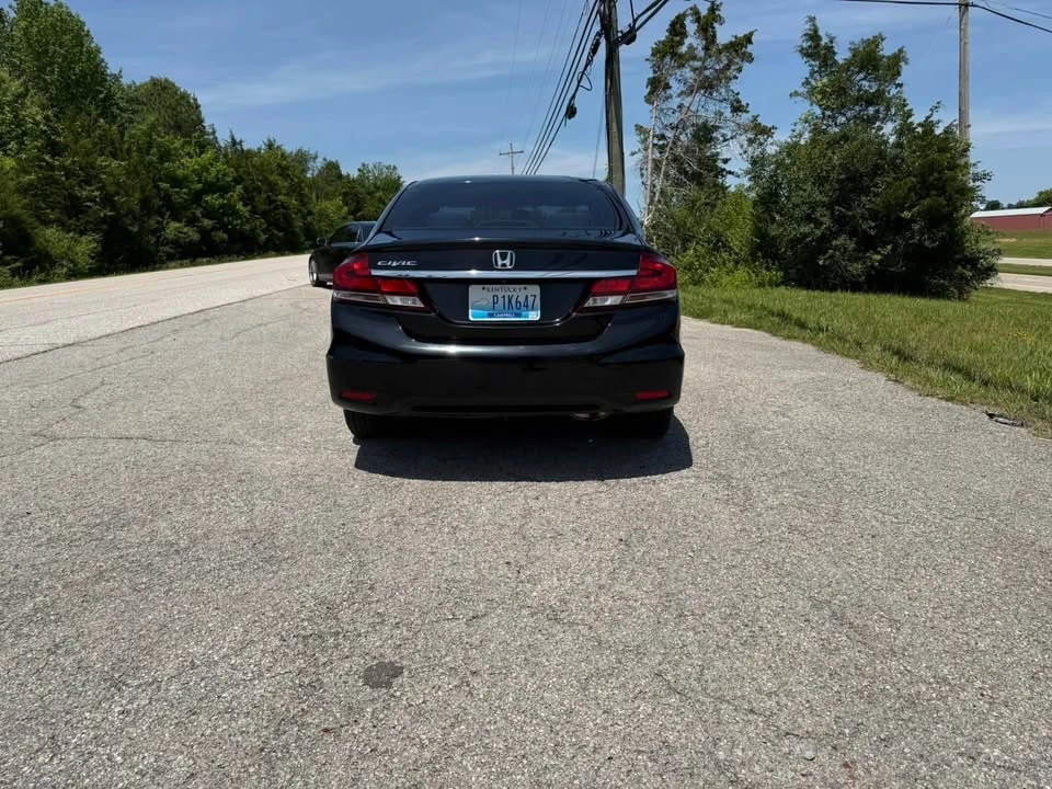 2013 Honda Civic 9th Gen - Image 4 of 8