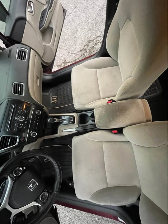 2013 Honda Civic 9th Gen - Image 2 of 10