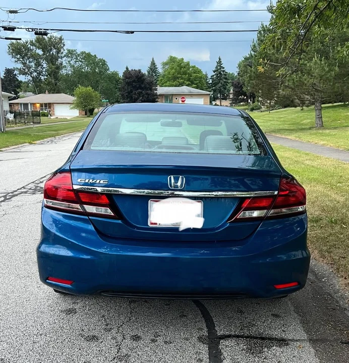 2013 Honda Civic 9th Gen - Image 6 of 10