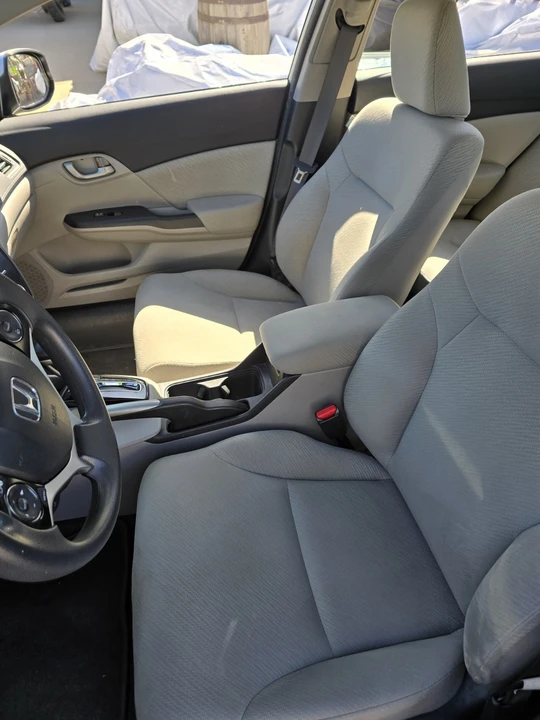 2013 Honda Civic 9th Gen - Image 9 of 12