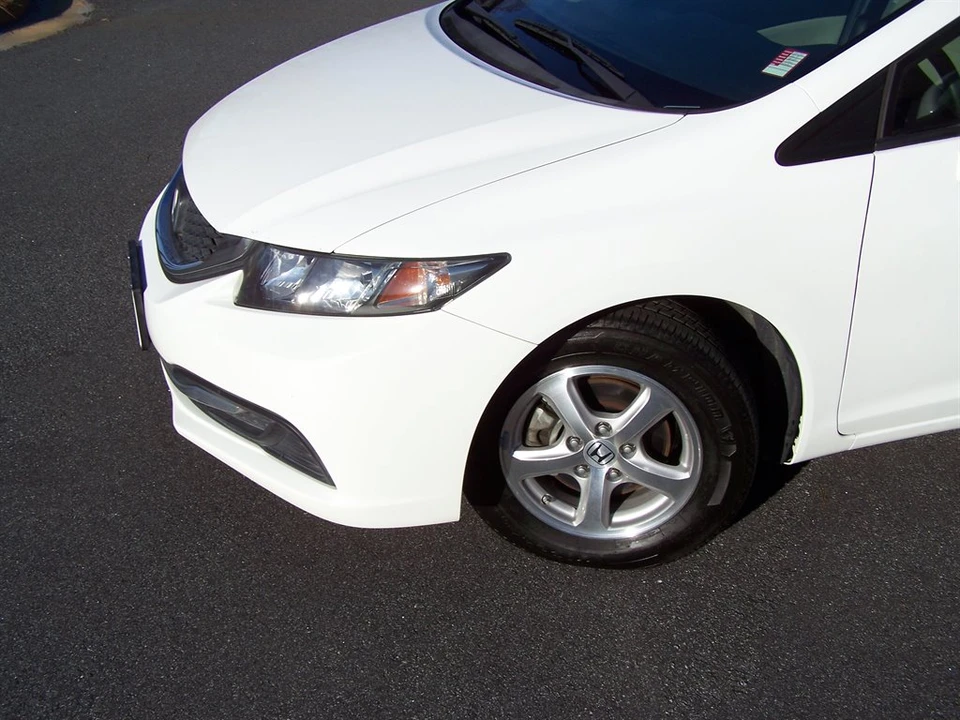 2013 Honda Civic 9th Gen - Image 14 of 31
