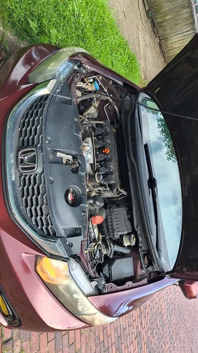 2013 Honda Civic 9th Gen - Image 2 of 4