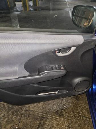 2013 Honda Fit - Image 8 of 21