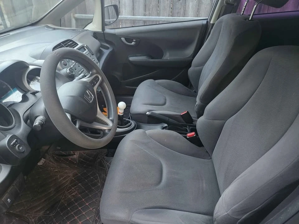 2013 Honda Fit - Image 5 of 6