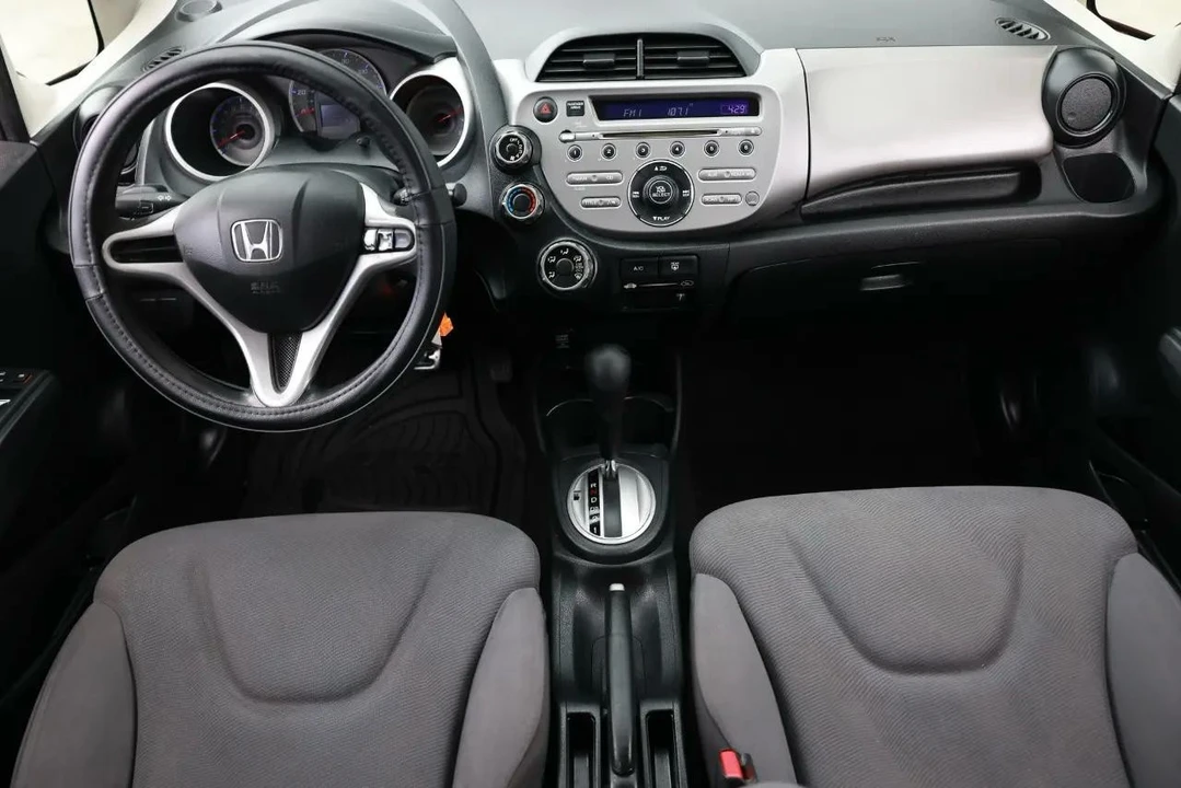 2013 Honda Fit - Image 2 of 21