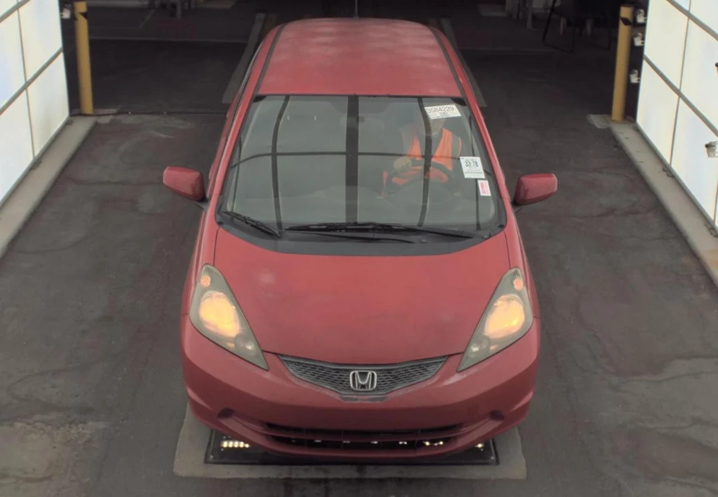 2013 Honda Fit - Image 7 of 8