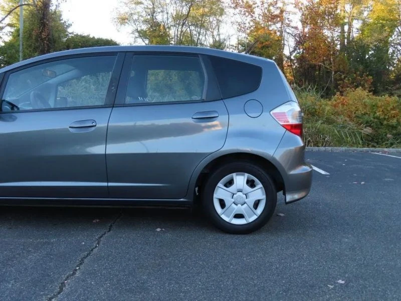 2013 Honda Fit - Image 7 of 12