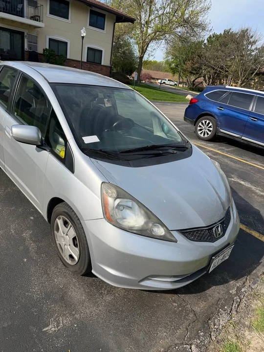 2013 Honda Fit - Image 2 of 13