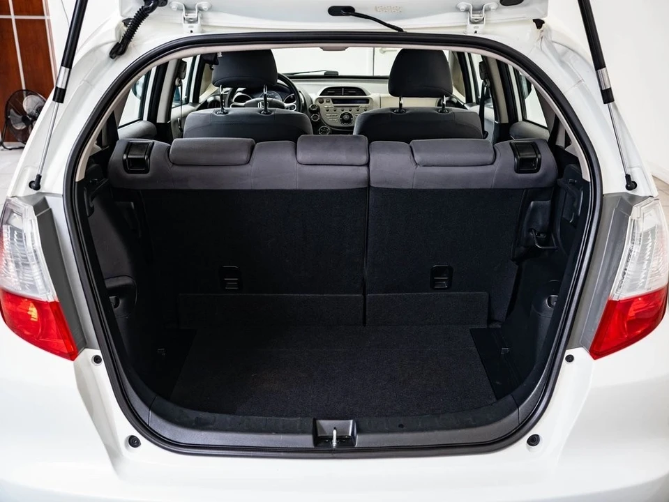 2013 Honda Fit - Image 14 of 21