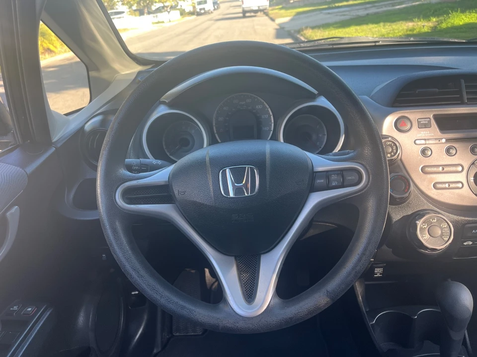 2013 Honda Fit - Image 9 of 15
