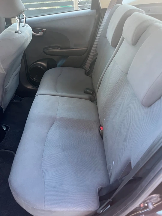 2013 Honda Fit - Image 13 of 15