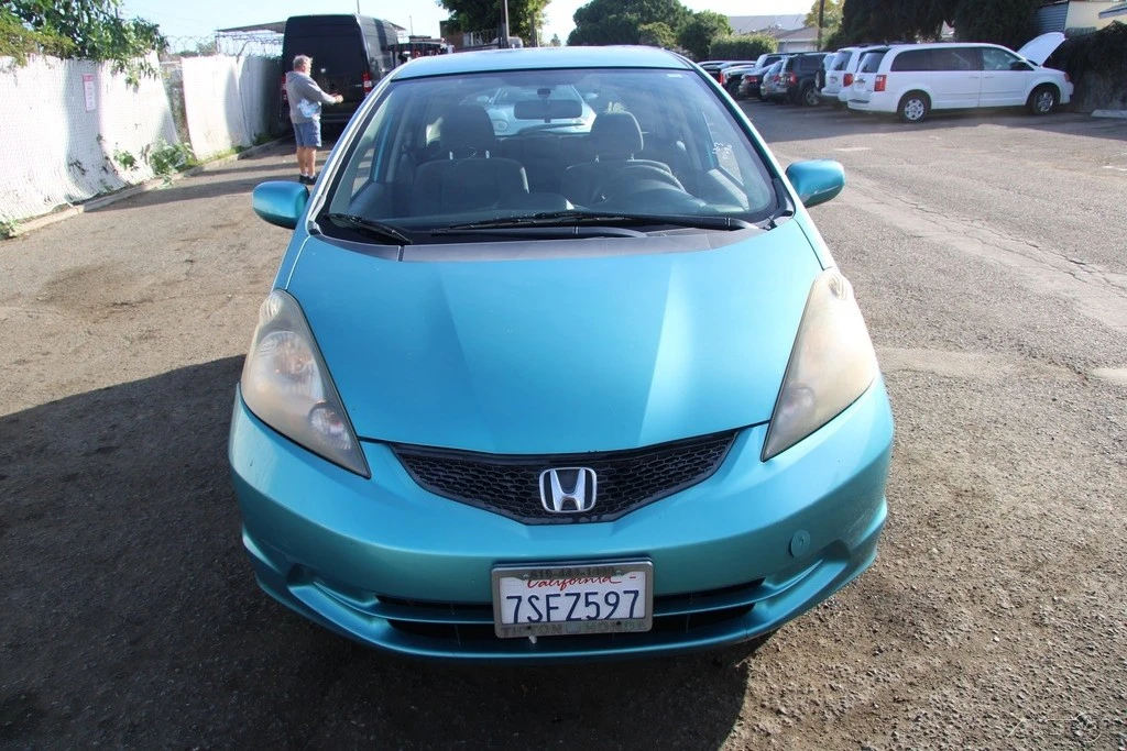 2013 Honda Fit - Image 9 of 21