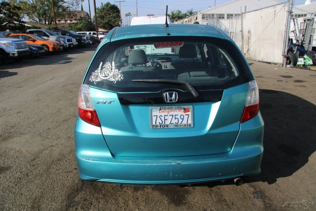 2013 Honda Fit - Image 5 of 21