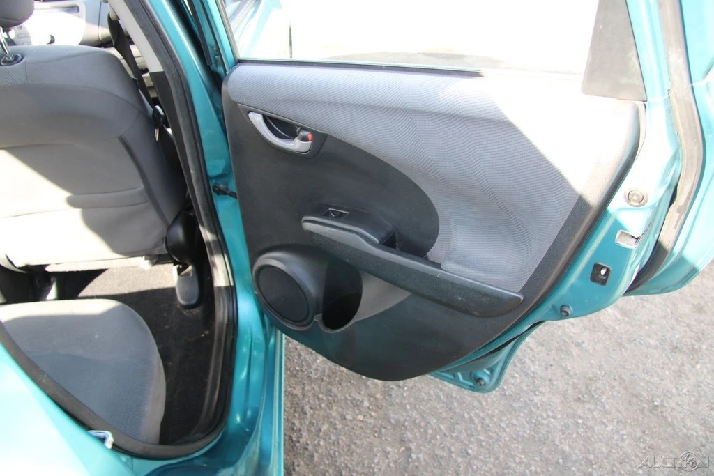 2013 Honda Fit - Image 21 of 21