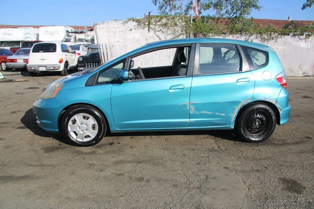 2013 Honda Fit - Image 3 of 21
