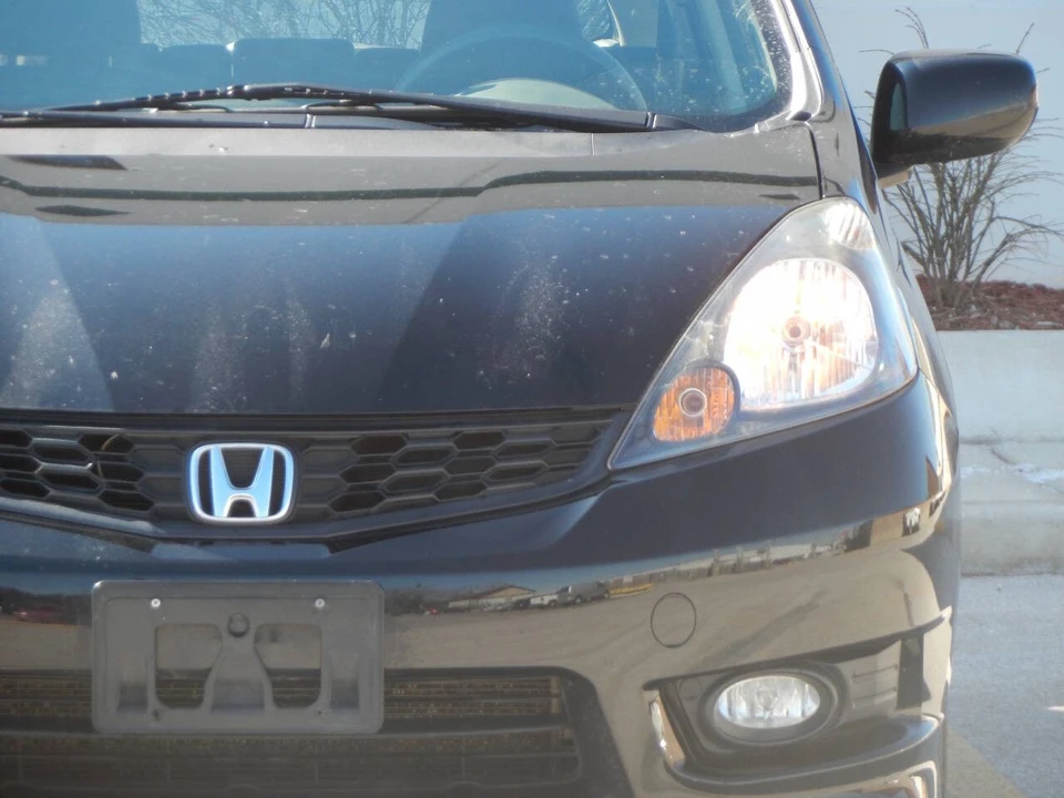 2013 Honda Fit - Image 8 of 21