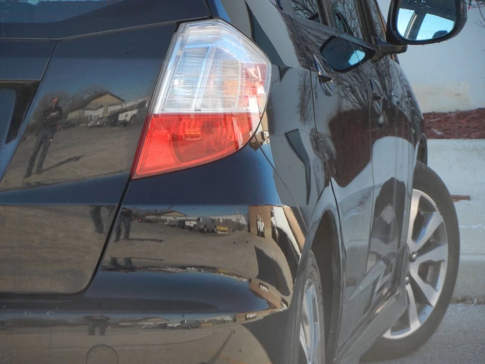2013 Honda Fit - Image 16 of 21