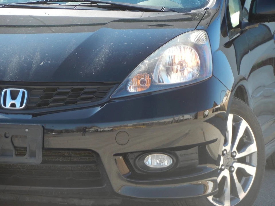2013 Honda Fit - Image 4 of 21