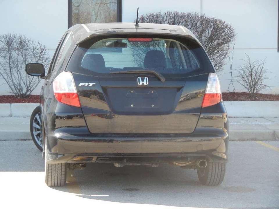 2013 Honda Fit - Image 13 of 21