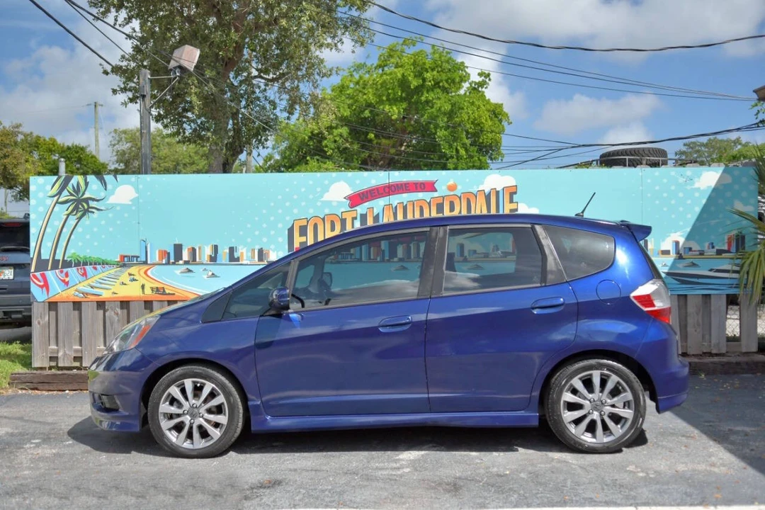 2013 Honda Fit - Image 5 of 12