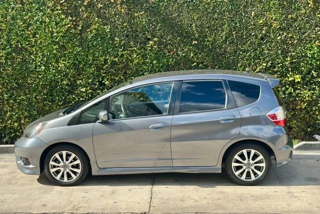 2013 Honda Fit - Image 4 of 21