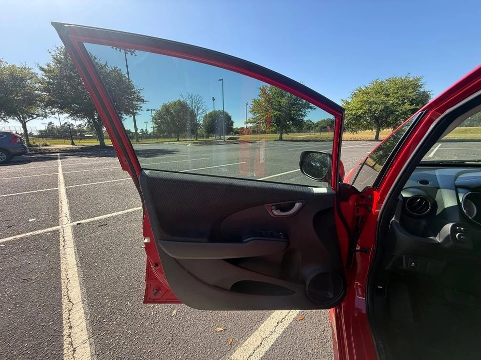 2013 Honda Fit - Image 15 of 21