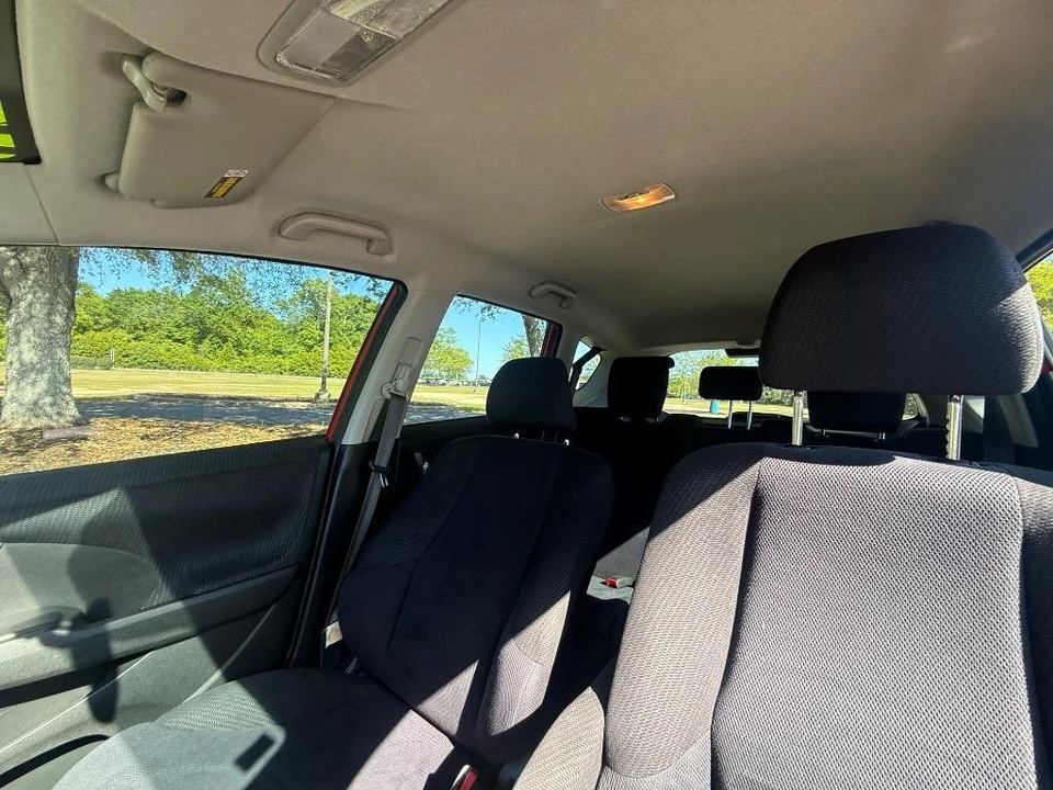 2013 Honda Fit - Image 17 of 21